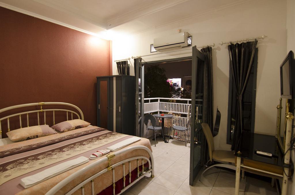 Guest House Salon Fora Gegerkalong Setiabudhi Бандунг Екстериор снимка